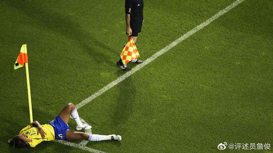 还记得吗？那些值得怀念的足球瞬间