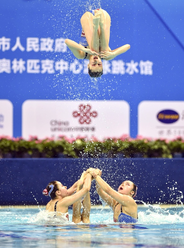 江苏昆山花样游泳队以89