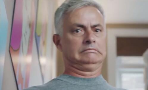 穆帅广告笑喷！接到中国电话