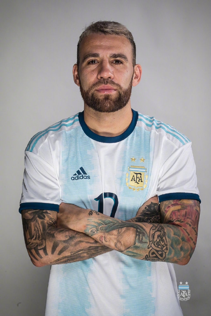 阿根廷美洲杯定妆照 梅西帅气