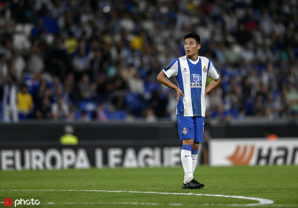 武磊4脚打门2射正！憾失空门