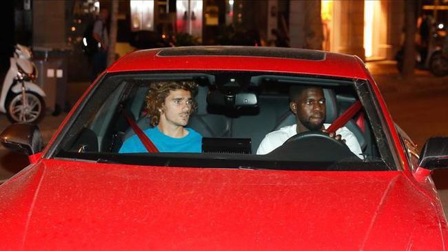 巴萨团建聚餐！梅西带头组织