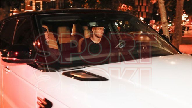 巴萨团建聚餐！梅西带头组织