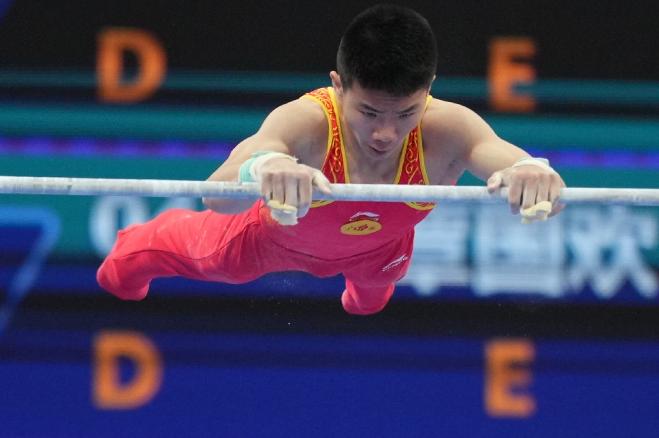 全国体操锦标赛男子资格赛进行