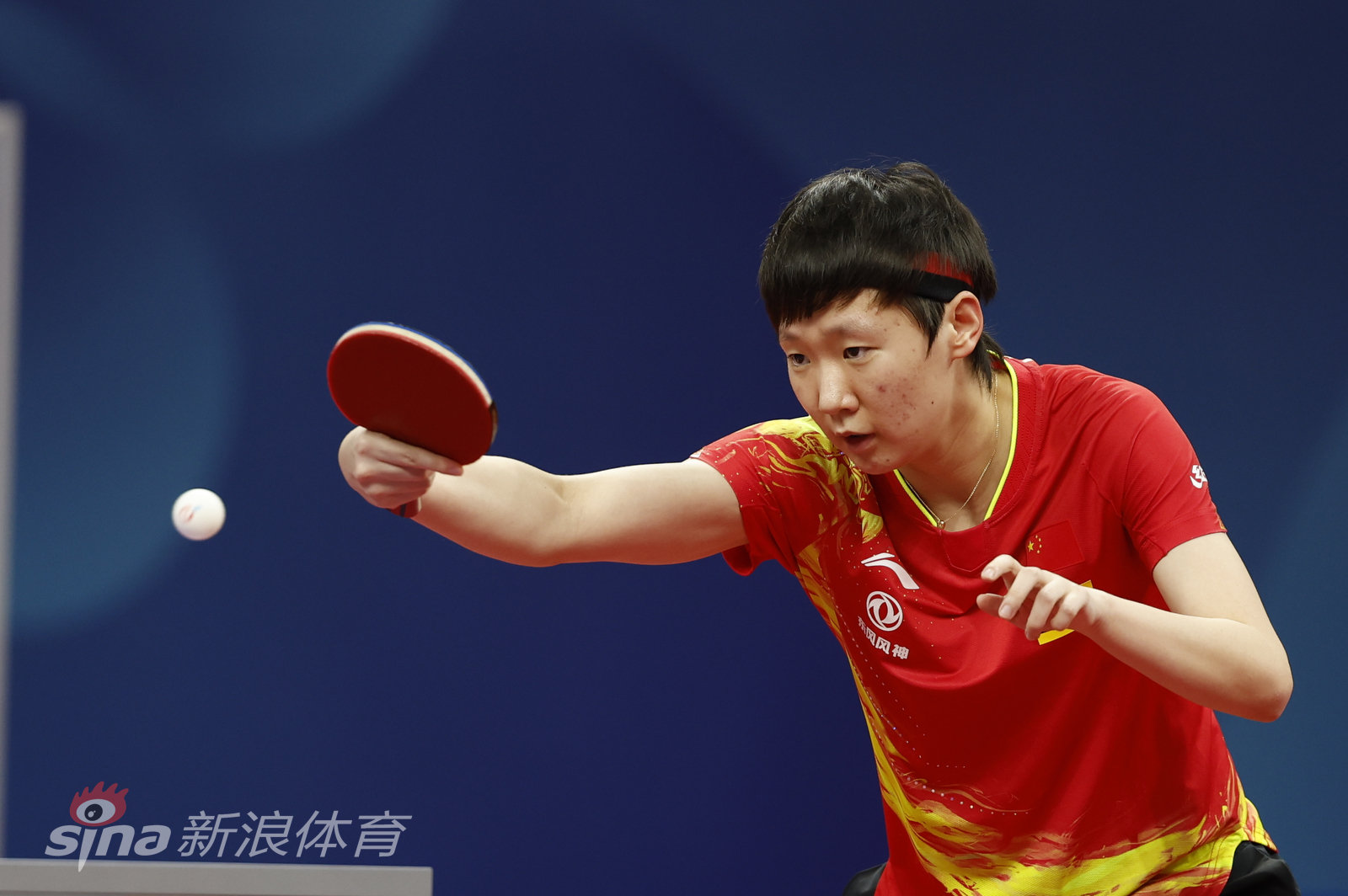 世乒赛中国女队3比0加拿大