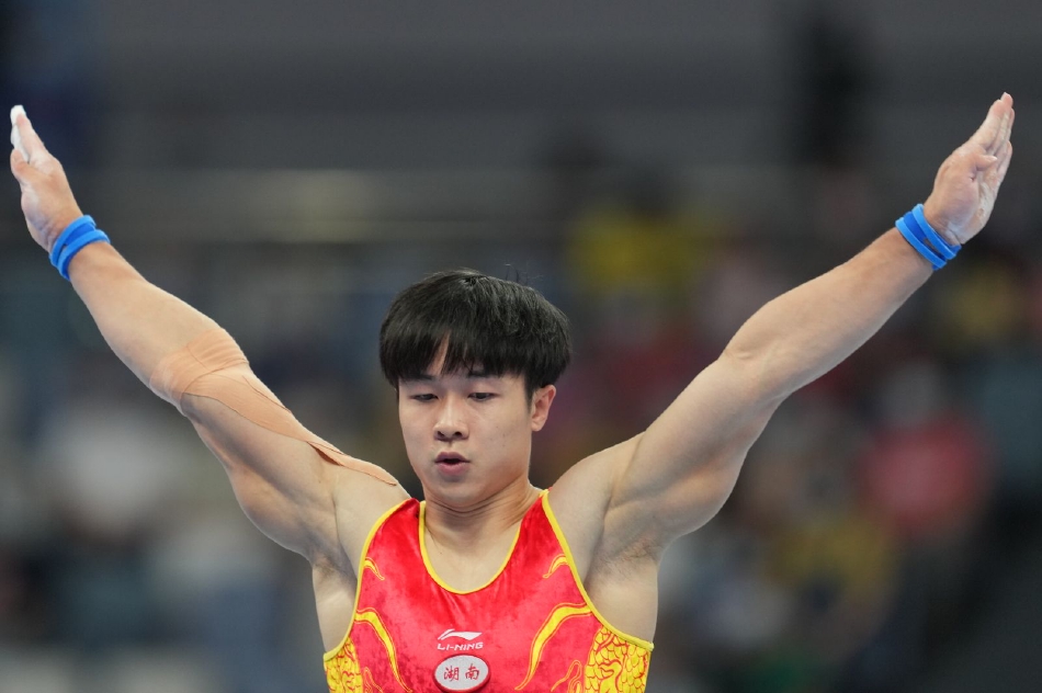 全国体操锦标赛男子资格赛进行