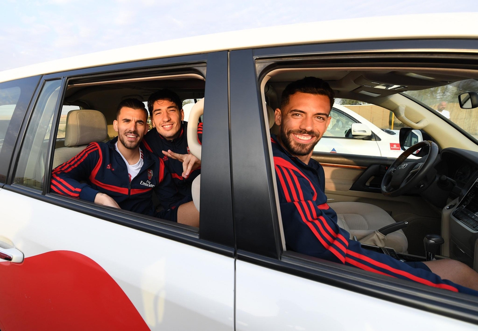 阿森纳沙漠团建！一起骑骆驼