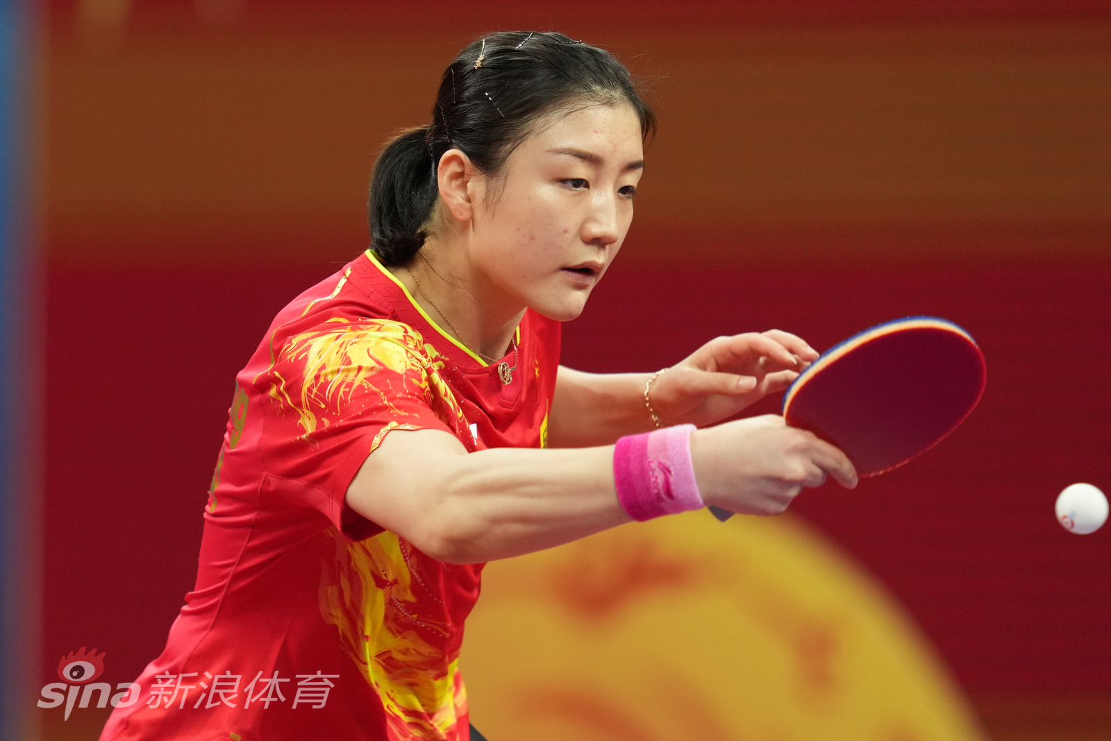 世乒赛中国女队3比0加拿大