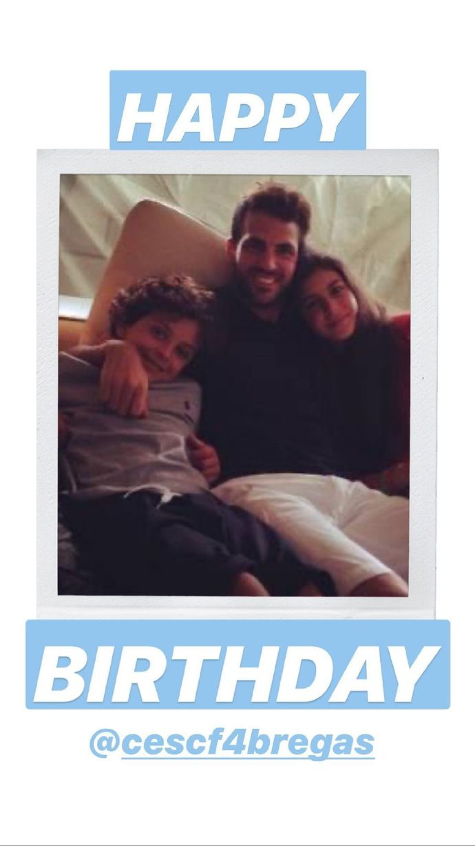 大女儿祝小法生日快乐：爱你！