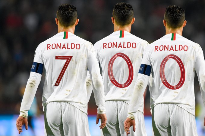 C罗生涯700球里程碑！一波海报爆吹总裁