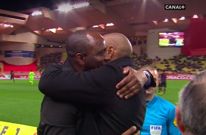 岁月啊！亨利和维埃拉教练对决