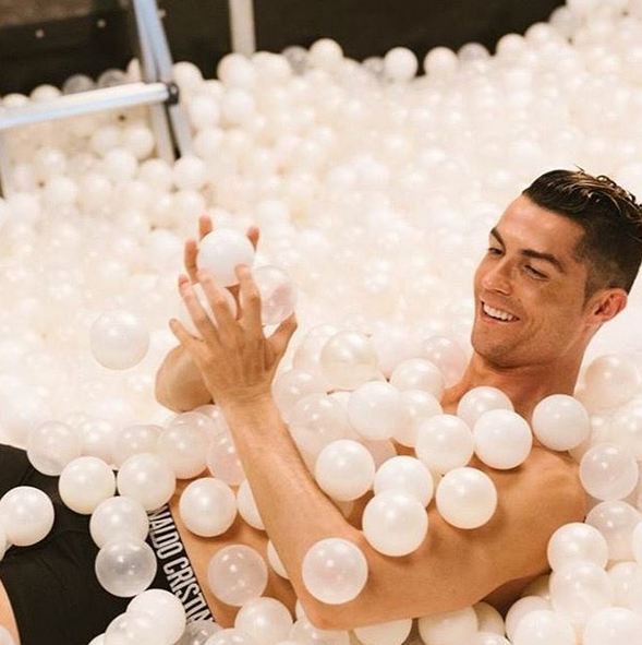 1.44亿！C罗INS粉丝全球第一