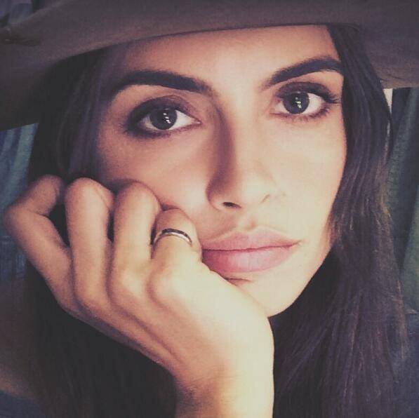 美！哲科拥绝美娇妻 艳福羡人