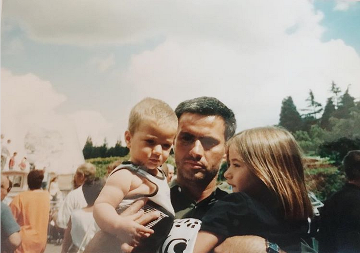 穆帅21岁女儿长大了！情史丰富