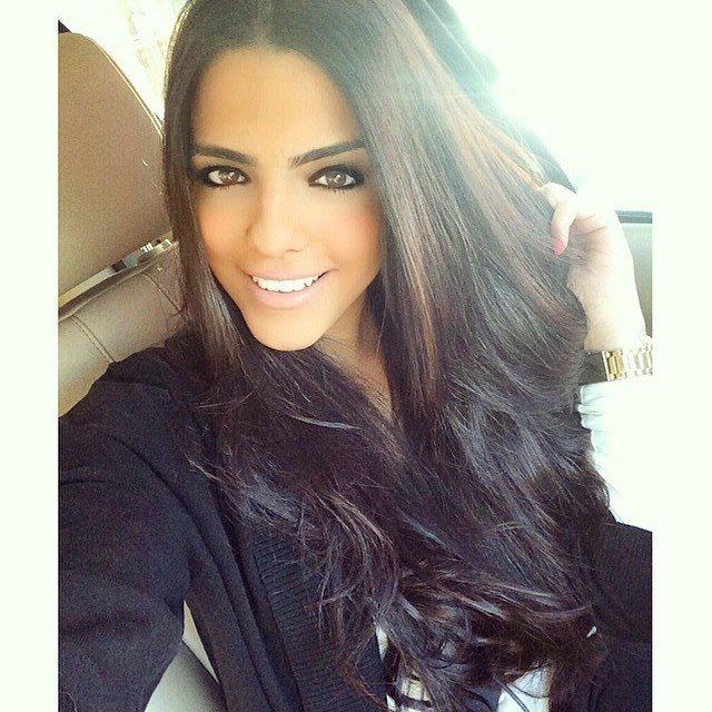 欧冠神将拥高颜娇妻！羡煞旁人