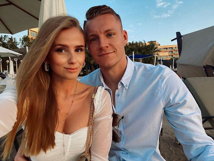 枪手门神团建带娇妻!美貌惊人