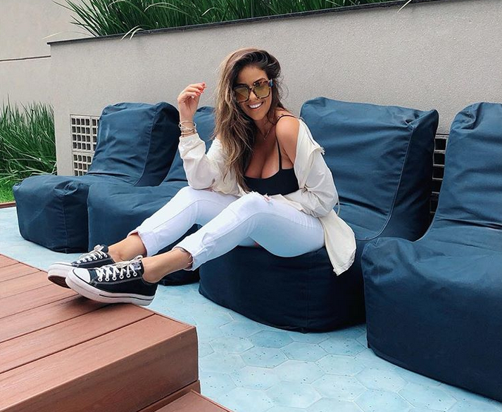 皇马名将女友曝光！身材太魔鬼