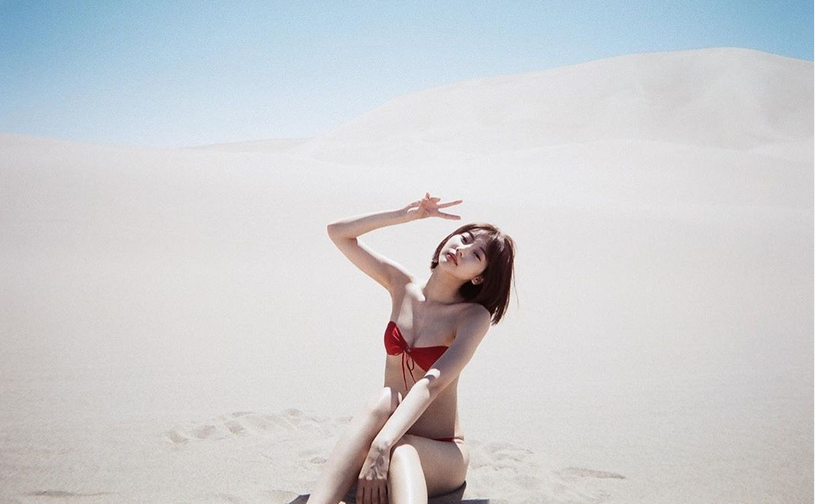 日本美女身穿球衣！又美又可爱