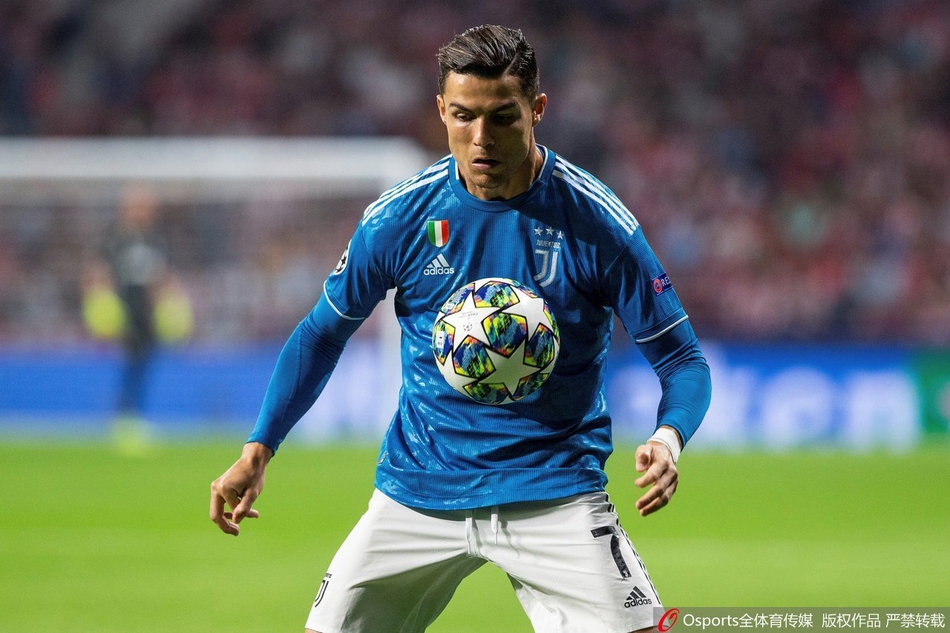 记仇！C罗又向马竞伸出五指