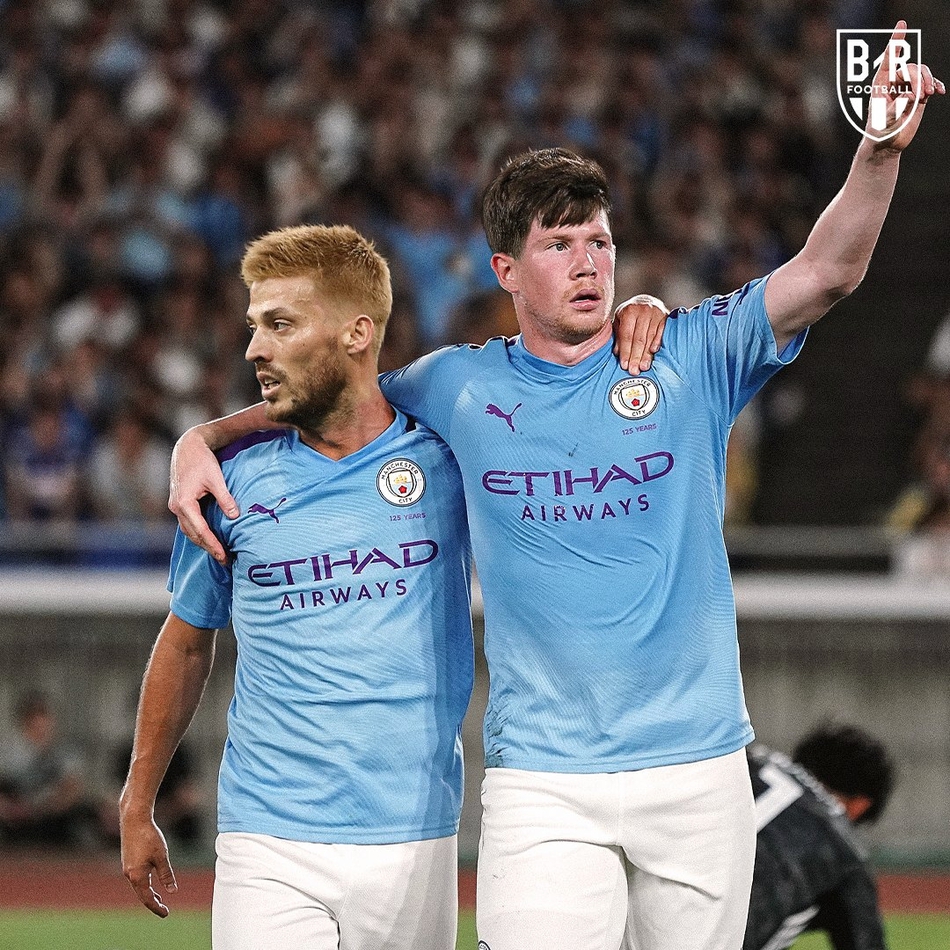 巨星们互换发型 C罗梅西谁可爱