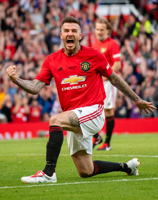 曼联官方40张照片回顾赛季