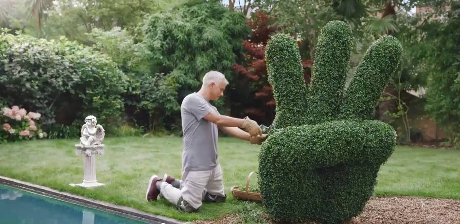 穆帅广告笑喷！接到中国电话