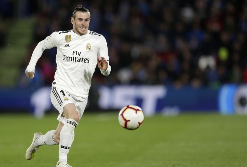 巅峰贝尔速度逆天吊打巴萨麦孔