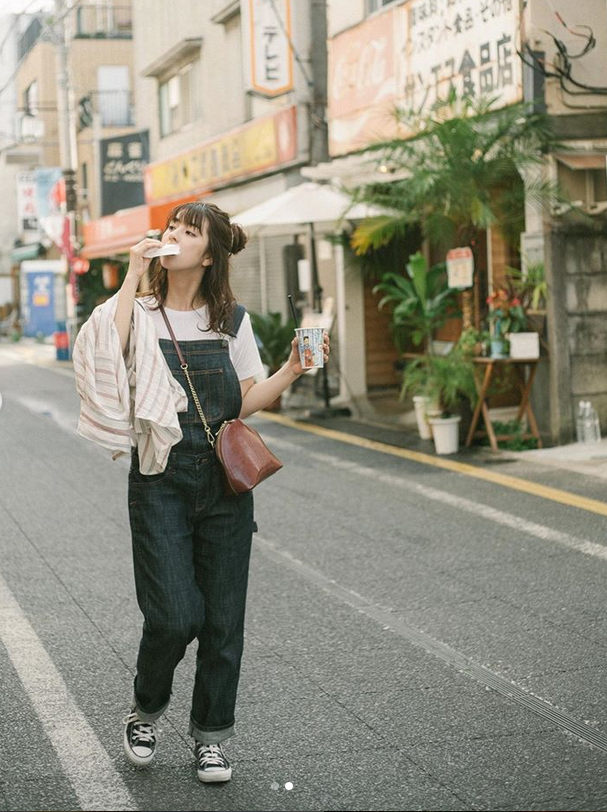 宅男女神!南野拓实女友惊艳