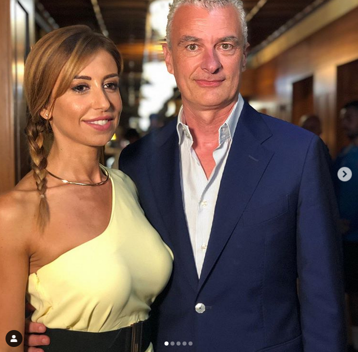 美女主持热爱罗马！身材太火辣