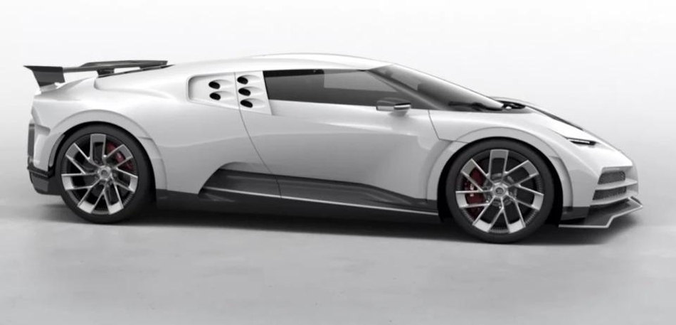 壕！C罗豪车云集 总价1.4亿元