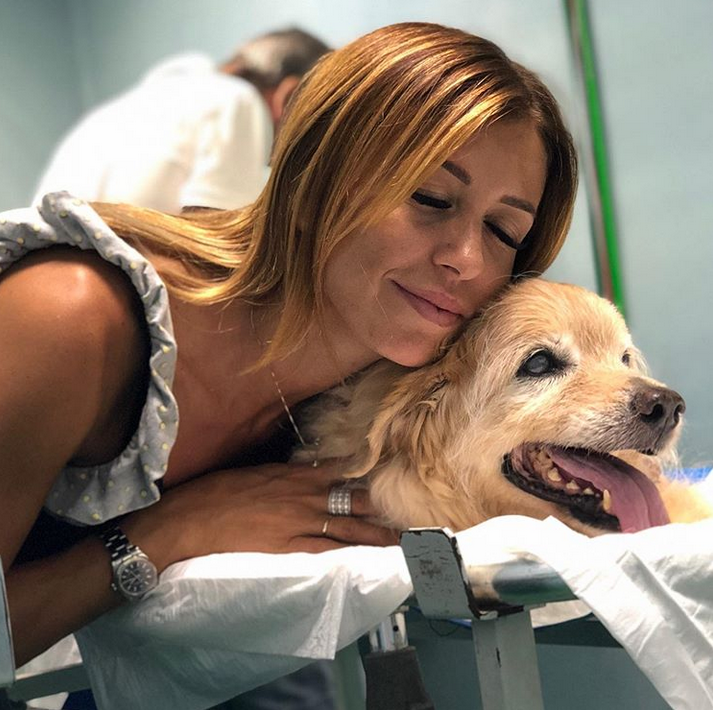 美女主持热爱罗马！身材太火辣