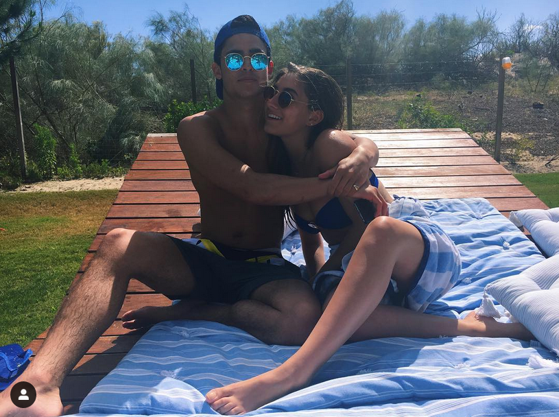 穆帅21岁女儿长大了！情史丰富