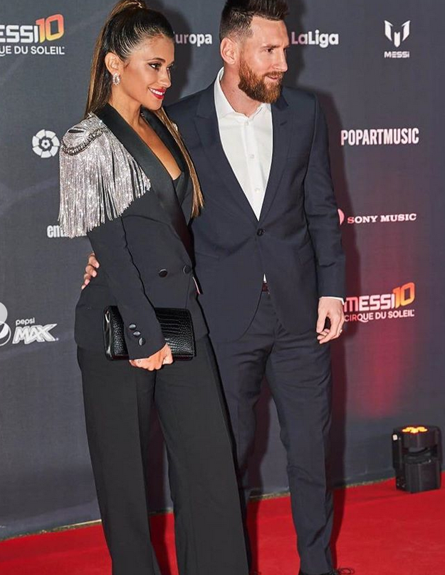 梅西娇妻进军时尚界！写真太美