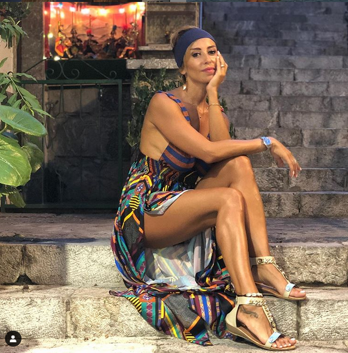 美女主持热爱罗马！身材太火辣