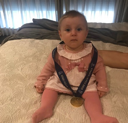 人生赢家！皇马巨星拥可爱三孩