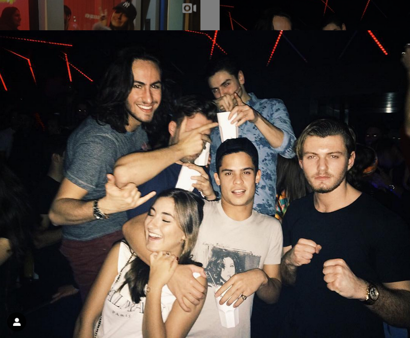 穆帅21岁女儿长大了！情史丰富