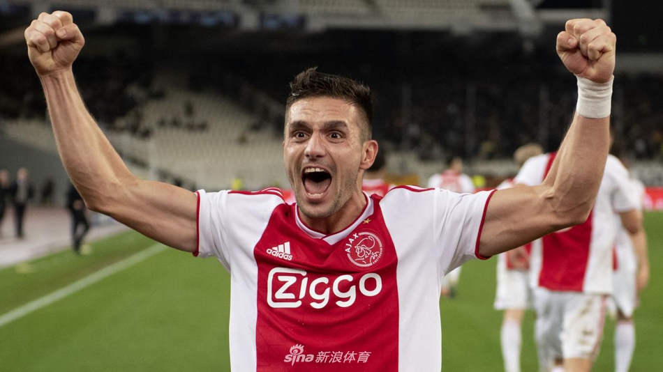 落选年度最佳11人阵:红军双王