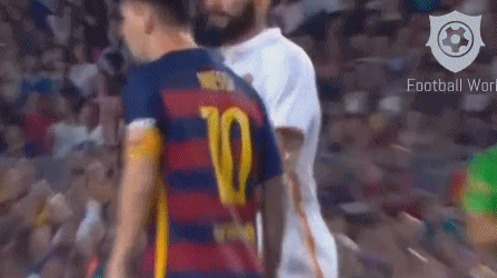 看发怒的梅西 如何硬刚对手！