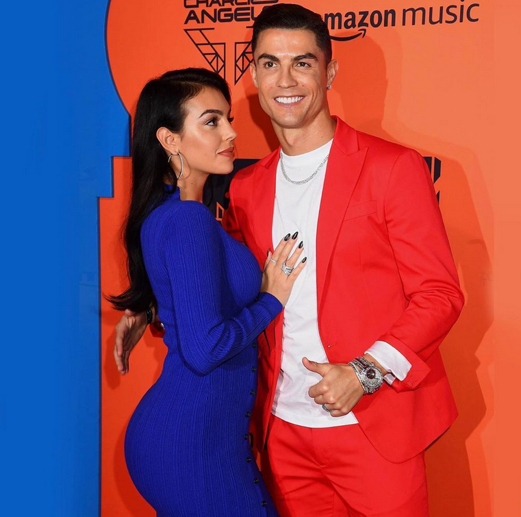 曝C罗已和乔治娜秘密结婚