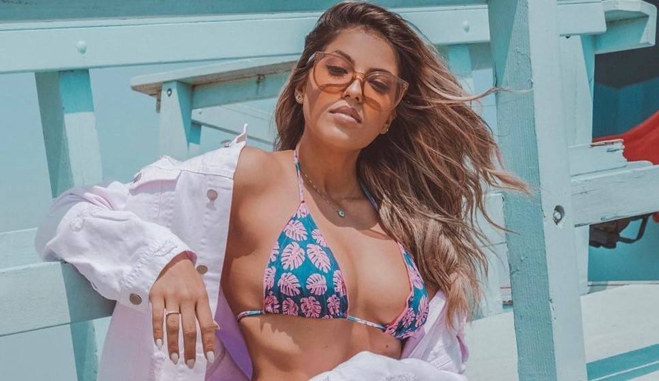 皇马名将女友曝光！身材太魔鬼