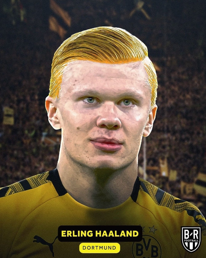 当梅西C罗头发染成队服颜色