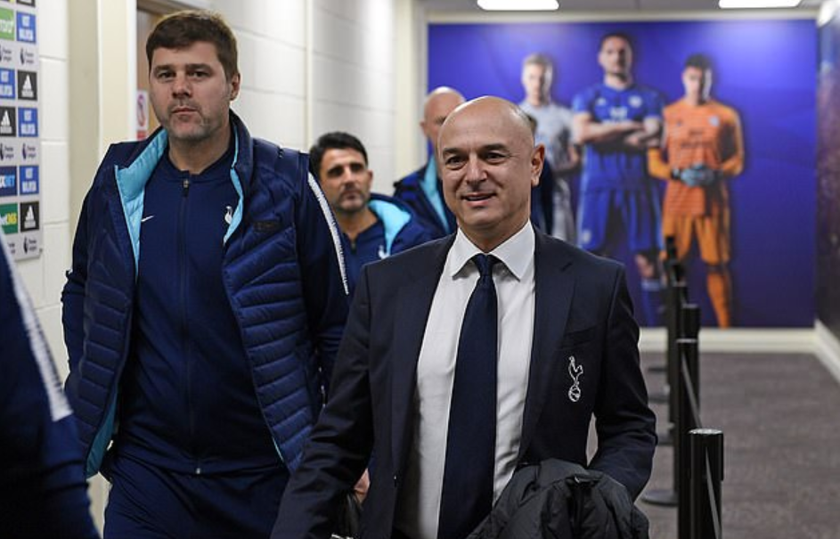 穆里尼奥意气风发！带热刺训练