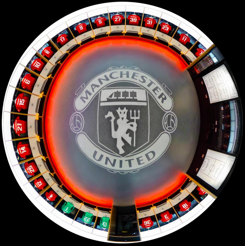 曼联官方40张照片回顾赛季