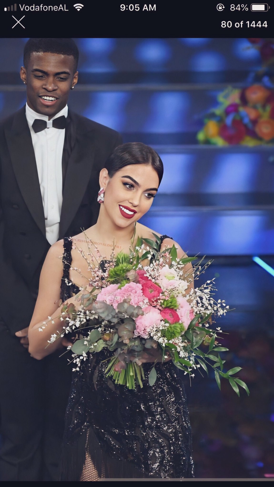 惊艳!C罗女友性感热舞太撩人