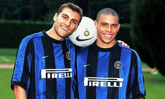 大罗生日快乐！外星人经典美照