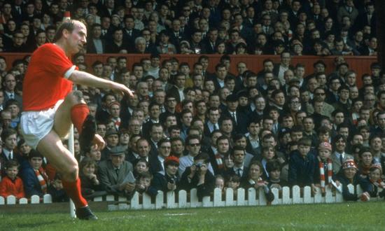 第一名：博比-查尔顿