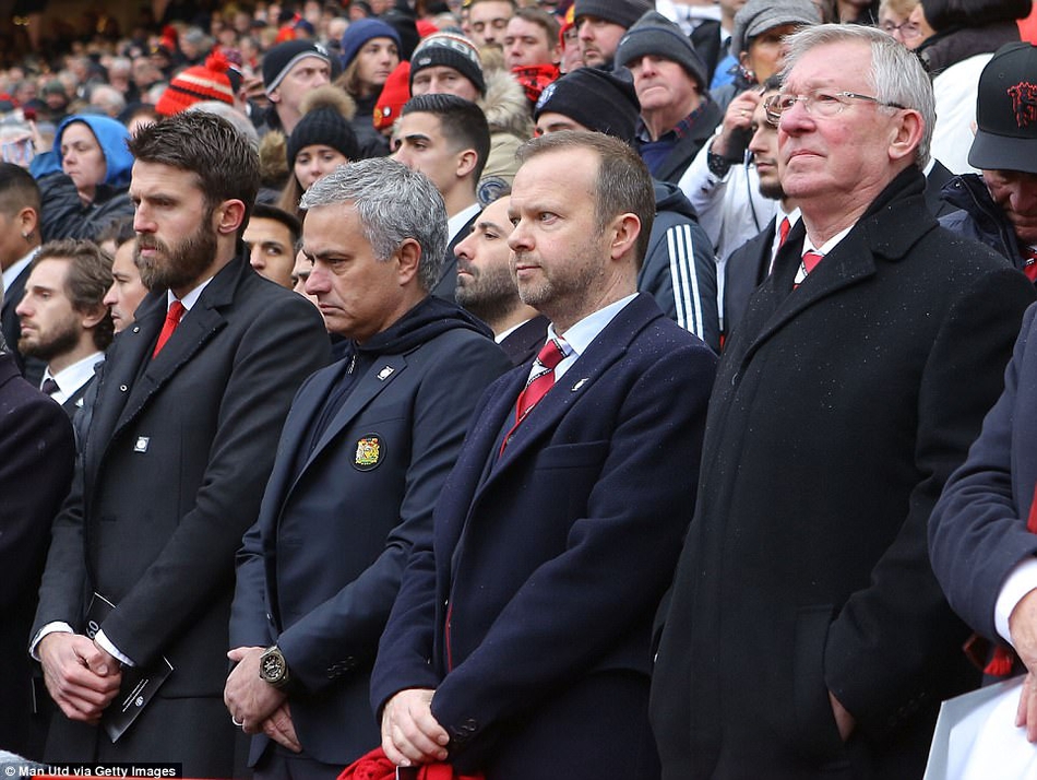 穆帅爵爷领群星悼念慕尼黑空难