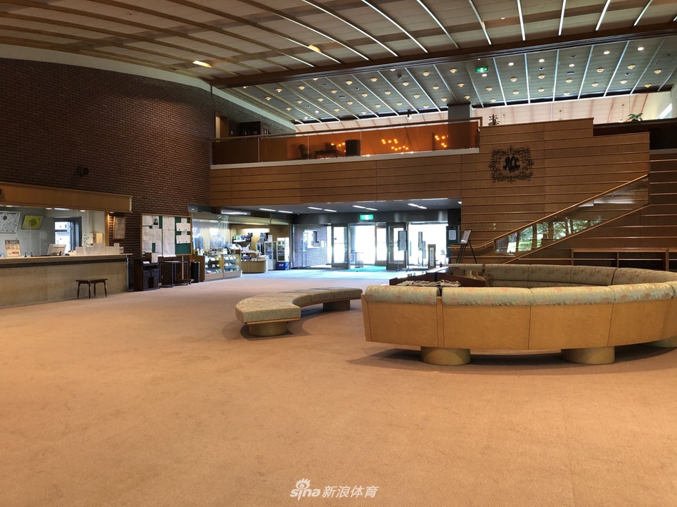 酒店大奶吃瓜自拍视频智能投放后台界面