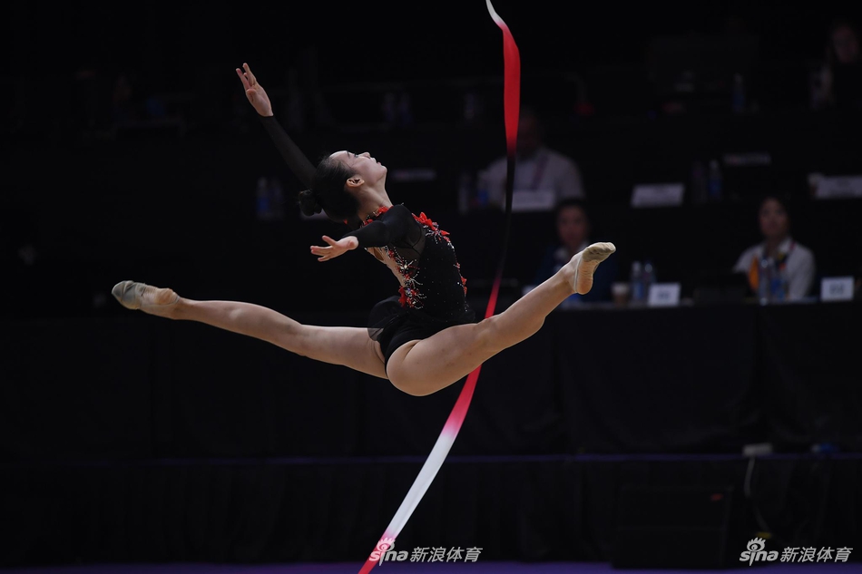 新浪直击亚运会艺术体操团体决赛