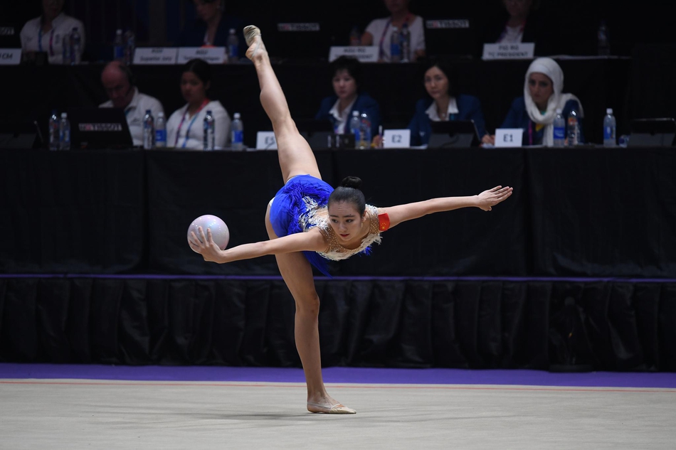 新浪直击亚运会艺术体操团体决赛